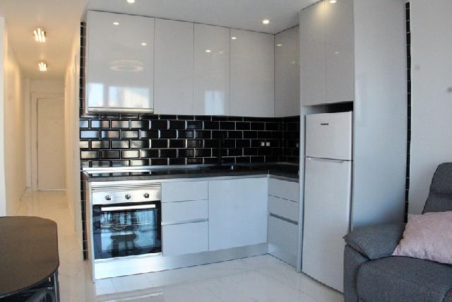 itsh 1733342659SECPVK ref 1836 mobile 8 Fully fitted kitchen Villamartin Plaza