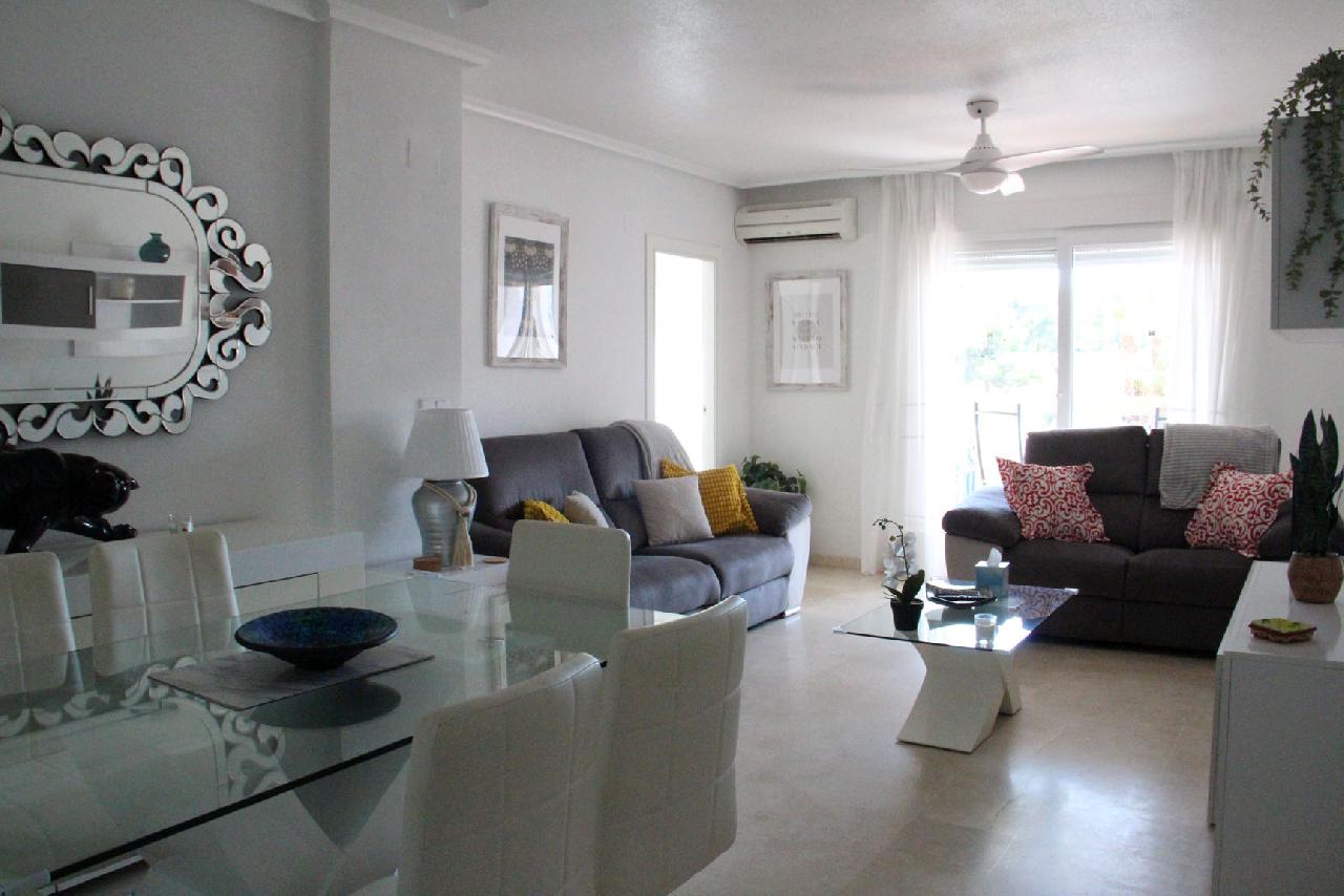 itsh 1727349388UDOEMA ref 1826 mobile 3 Spacious beautiful living room Villamartin Plaza