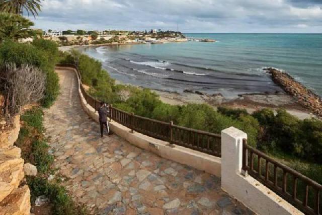 itsh 1718631250CIRSKN ref 1824 mobile 23 Cabo Roig beach walk Villamartin