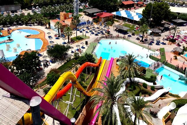 itsh 1727710402UHLGXI ref 1827 mobile 21 Torrevieja water park Villamartin Plaza