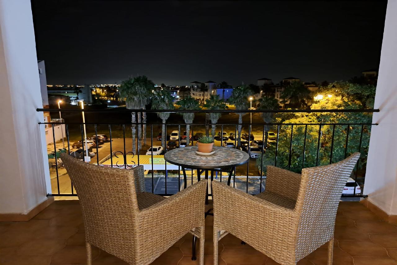 itsh 1734357549DTHBEC ref 1837 mobile 1 Beautiful evening views from the balcony Villamartin Plaza